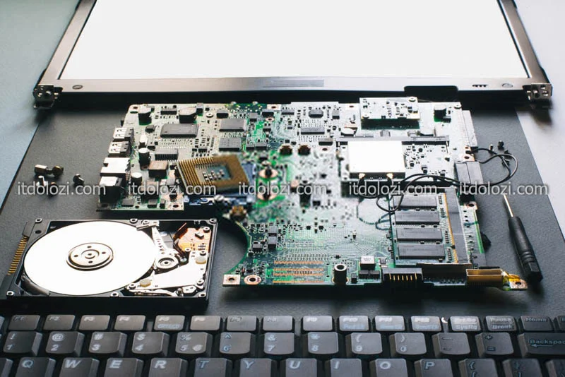 Dịch vụ sửa laptop uy tín tại TPHCM