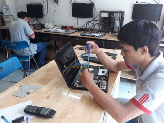 Sửa máy tính ở Quận 11