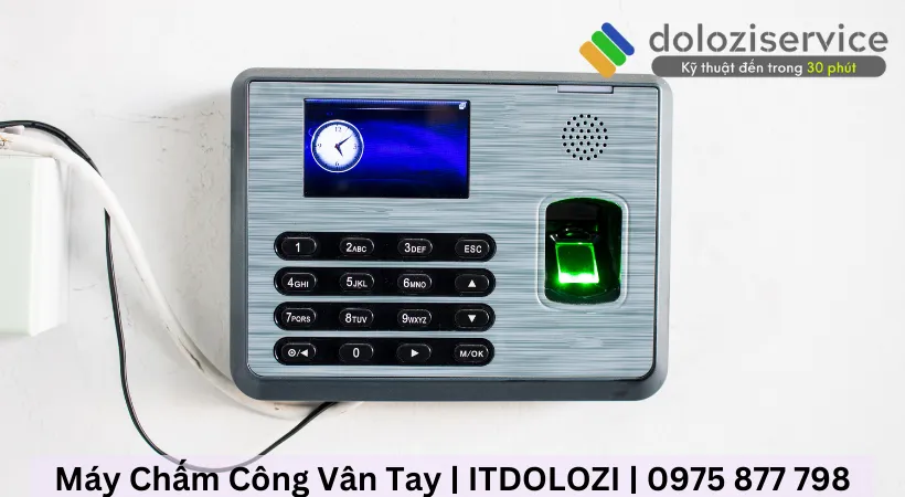Các yếu tố cần xem xét khi chọn mua thiết bị chấm công.
